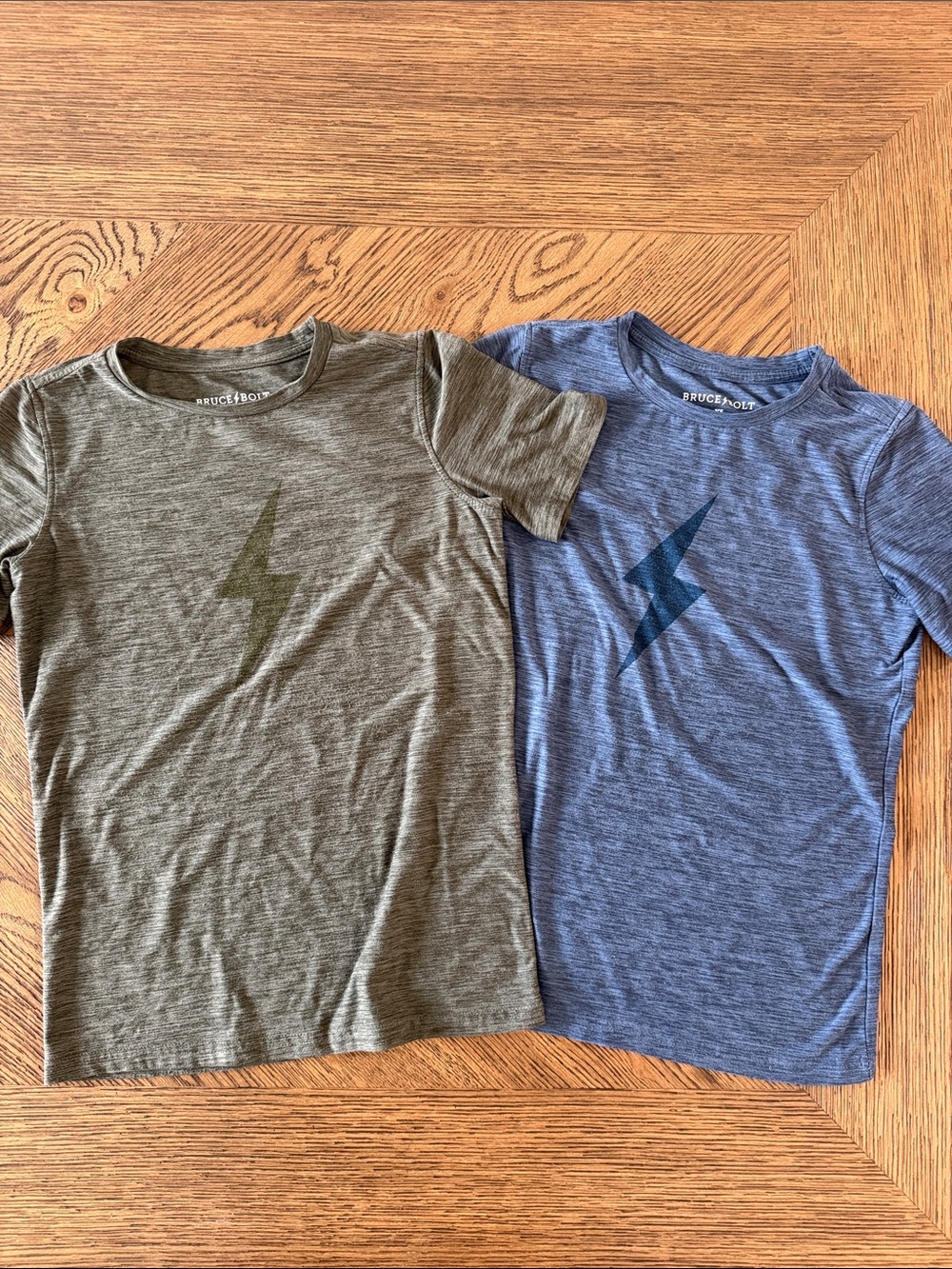 Boys' Bruce Bolt Short Sleeve Lightning Tee - Olive and Blue YS